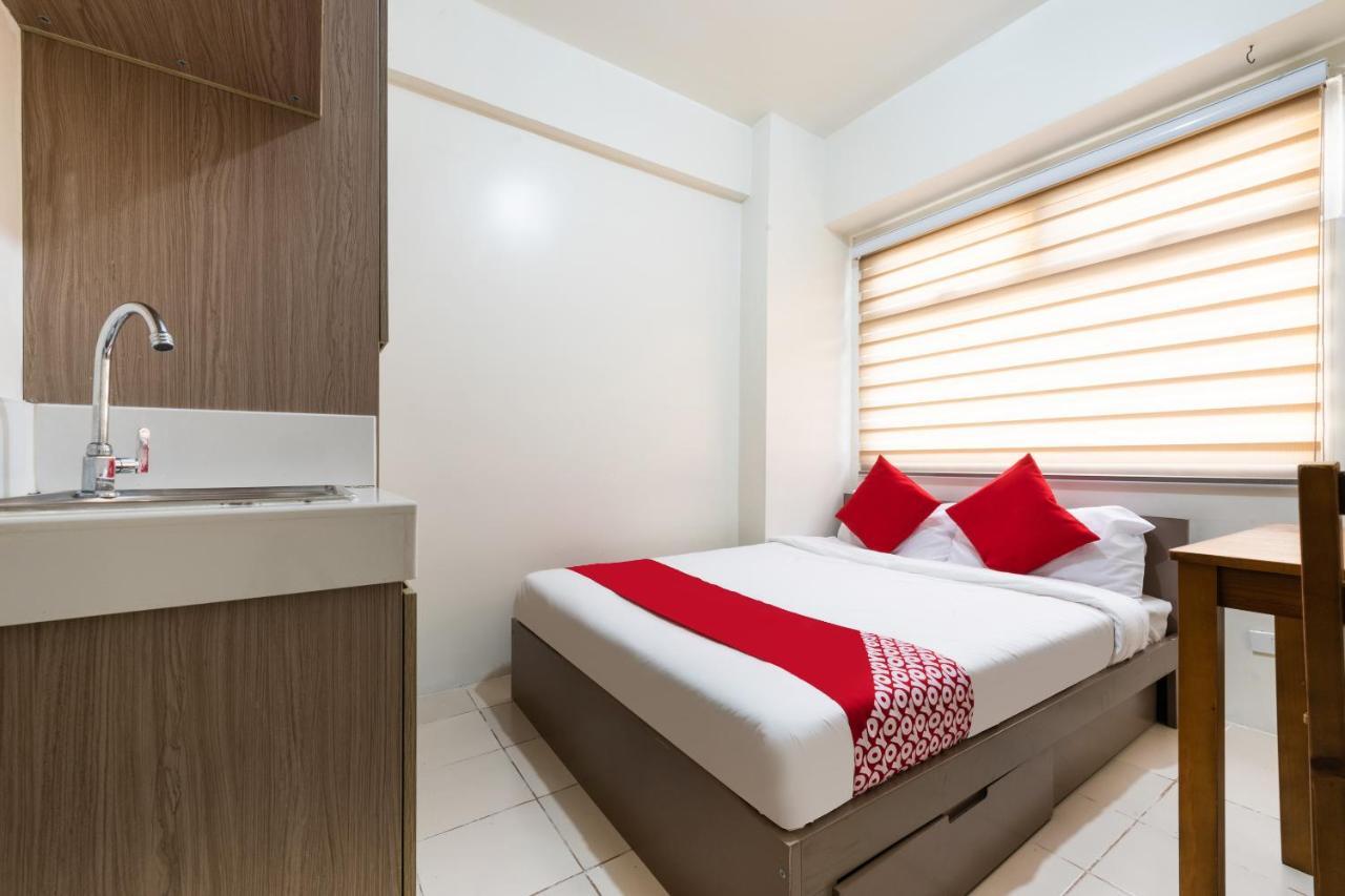 Oyo 474 Urbandeca Tower 316 - Nizami Condotel ماندالويونغ المظهر الخارجي الصورة