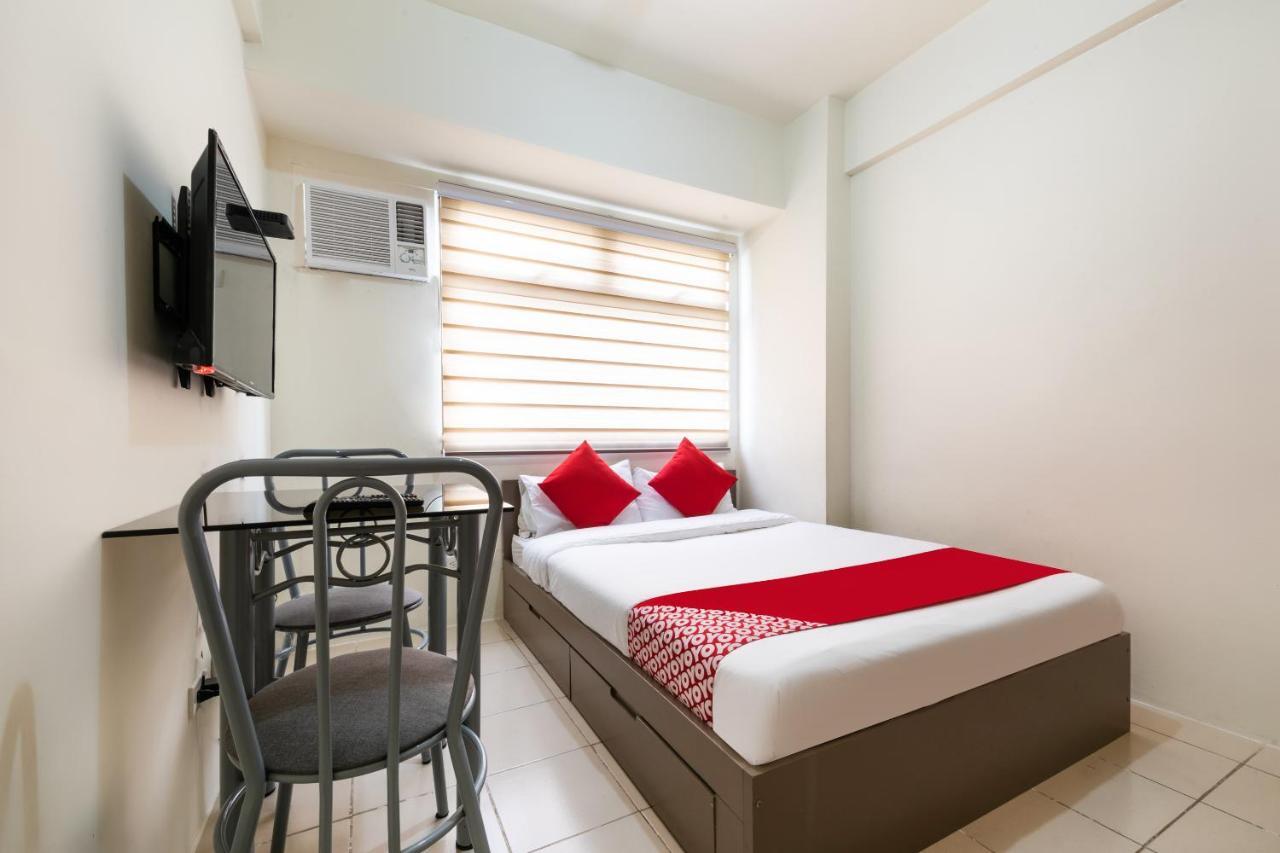 Oyo 474 Urbandeca Tower 316 - Nizami Condotel ماندالويونغ المظهر الخارجي الصورة