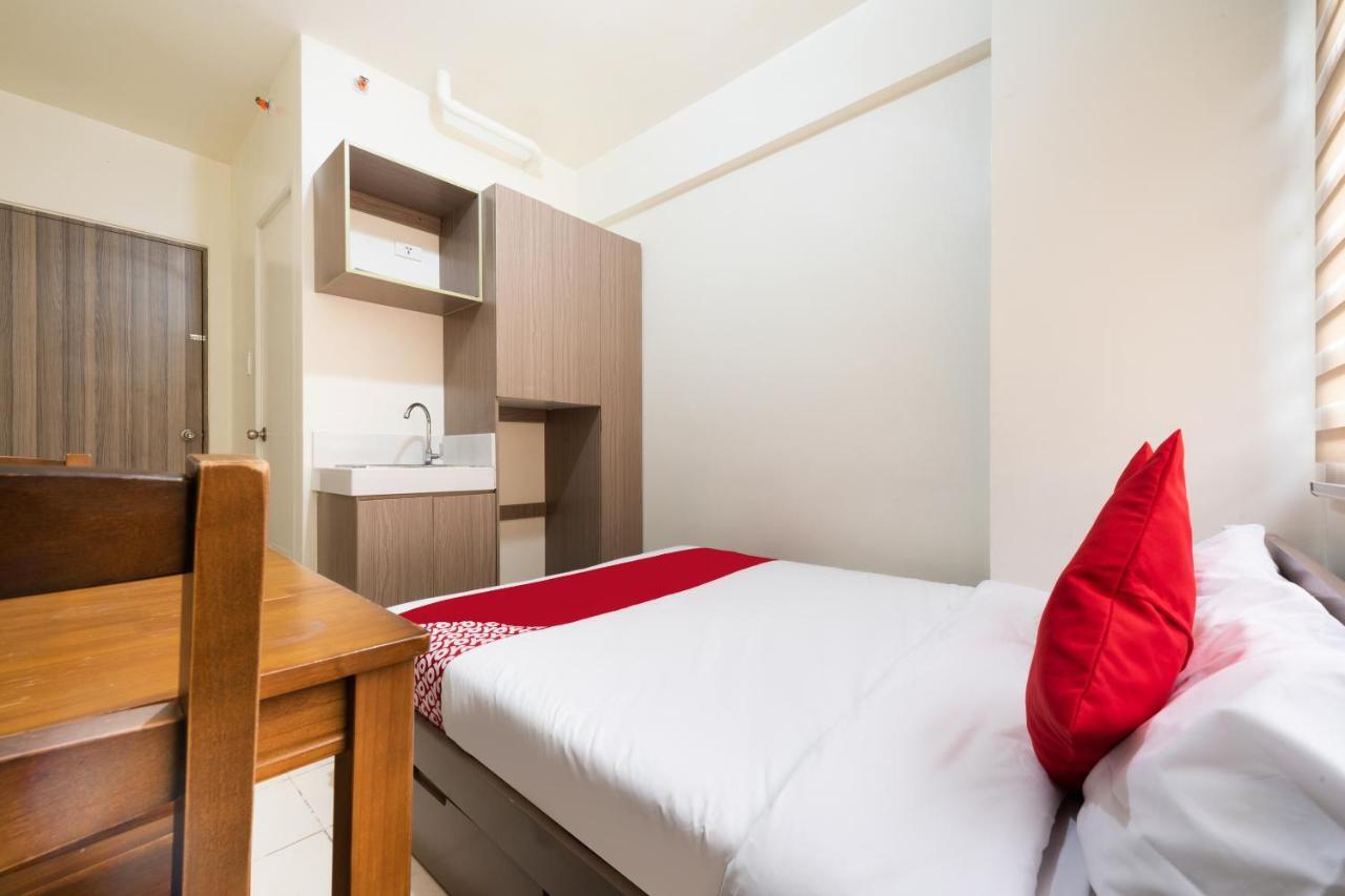Oyo 474 Urbandeca Tower 316 - Nizami Condotel ماندالويونغ المظهر الخارجي الصورة